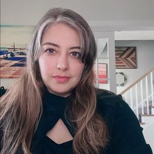 Meet your Posher, Ana